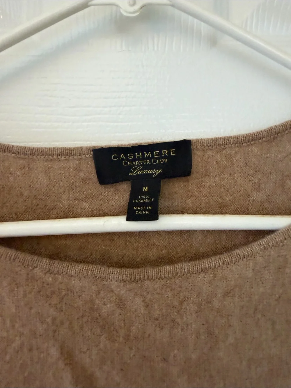 Charter Club Luxury 100% Cashmere Camel Long Sleeve Size Medium - Picture 2 of 8